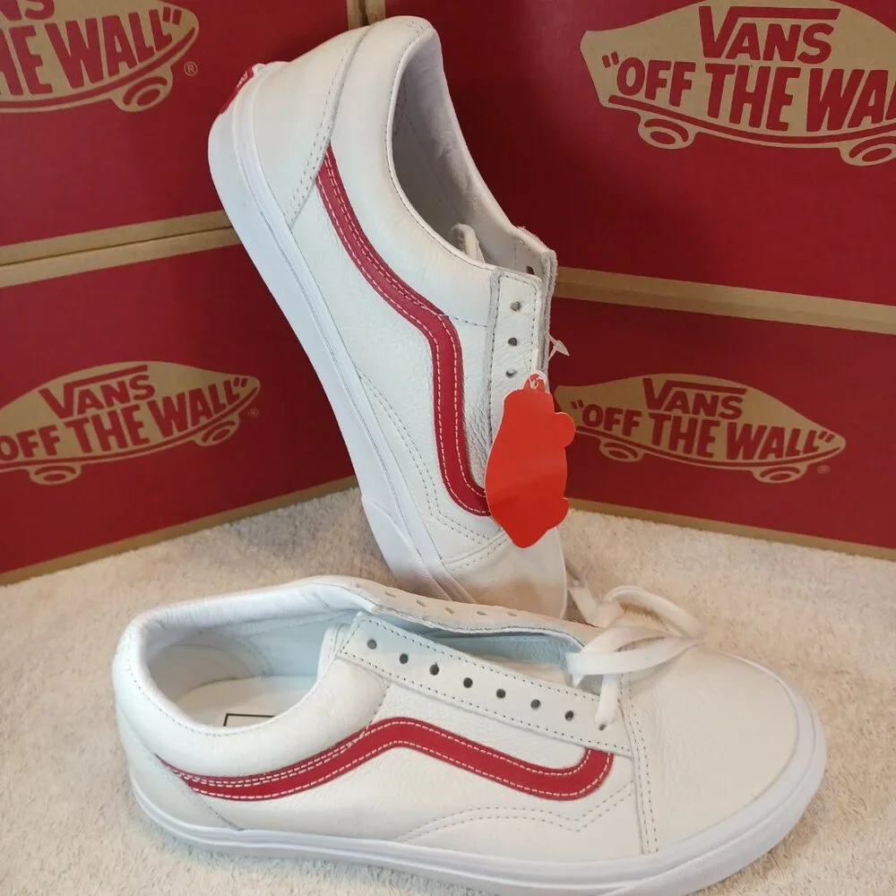 Vans Men's 7/Women's 8.5 Old Skool Leather Pop White/Chili Pepper VN0A5AO92HL